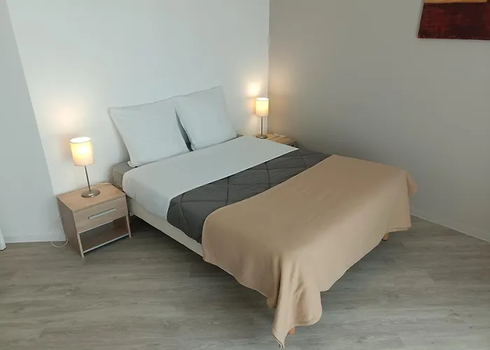 Terres De France - Appart Hotel Rouen Flaubert